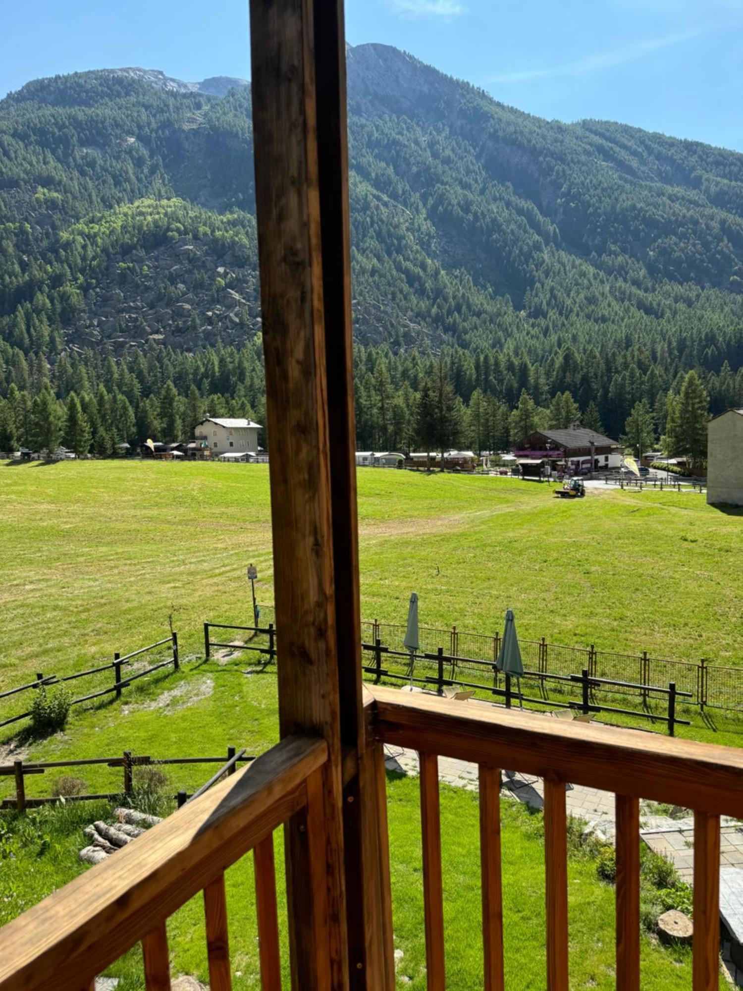 Hotel Ondezana Cogne Eksteriør bilde