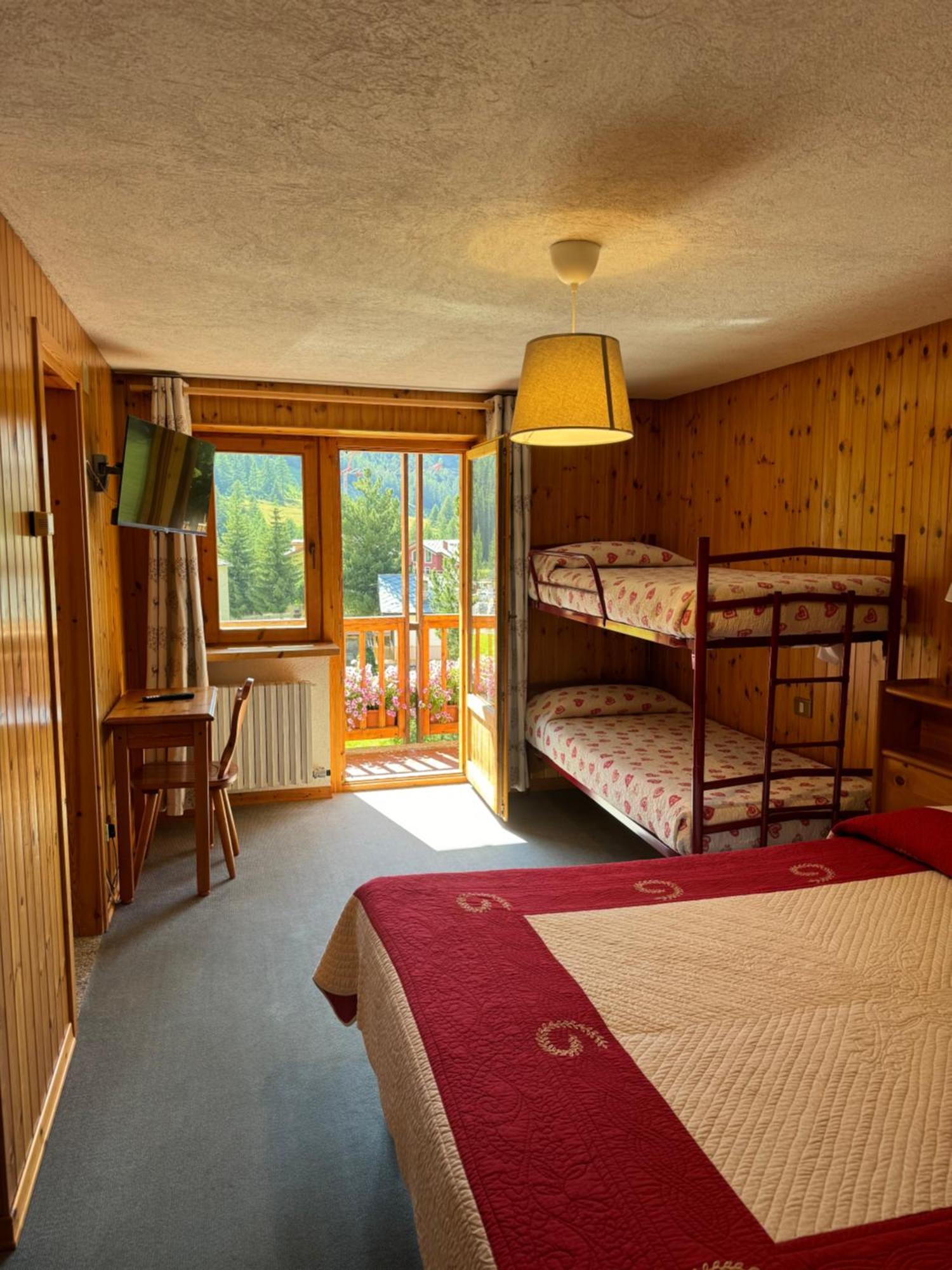Hotel Ondezana Cogne Eksteriør bilde