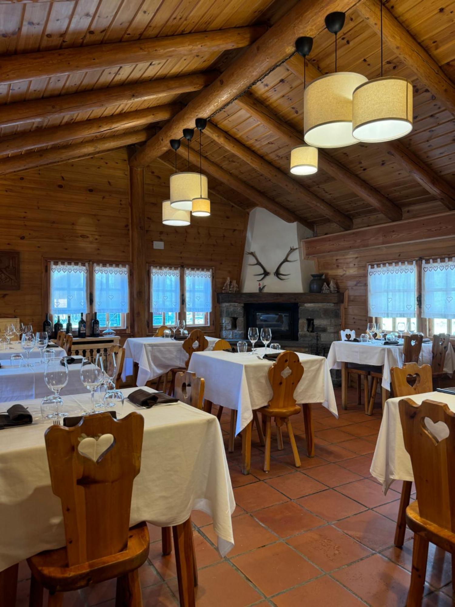 Hotel Ondezana Cogne Eksteriør bilde